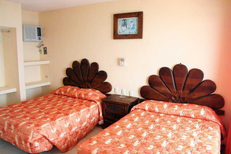 Hotel Barracuda Косумель Экстерьер фото